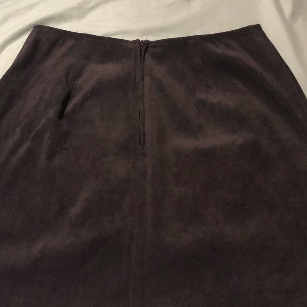 Polyester Skirt - Picture 3 of 7